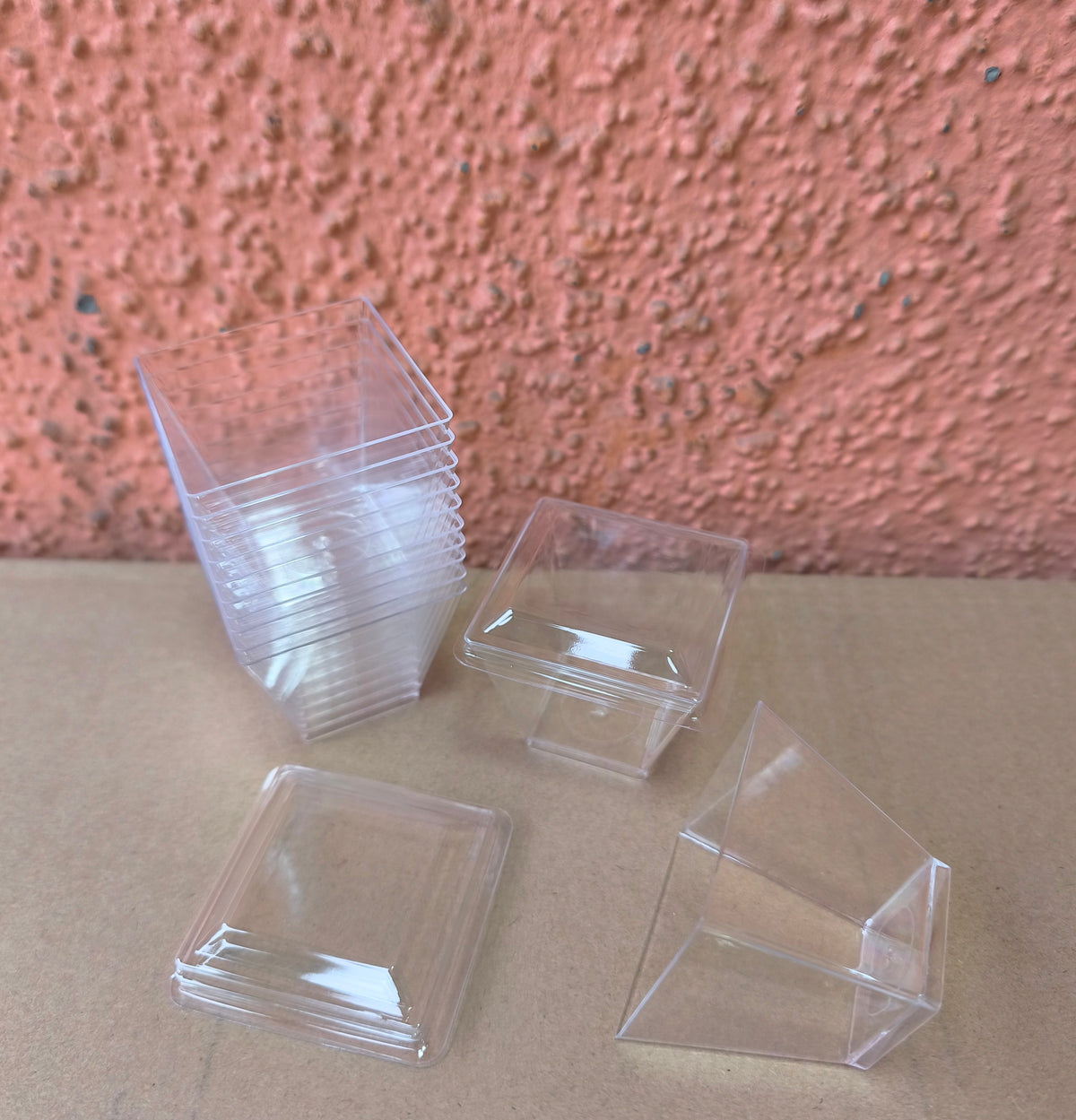 Vaso Acrilico Con Tapa 2 Oz/ 60ml x100 und